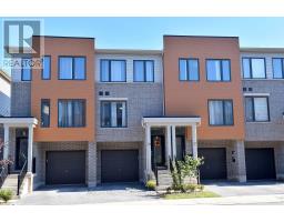 19 RADISON LANE, Hamilton, Ontario