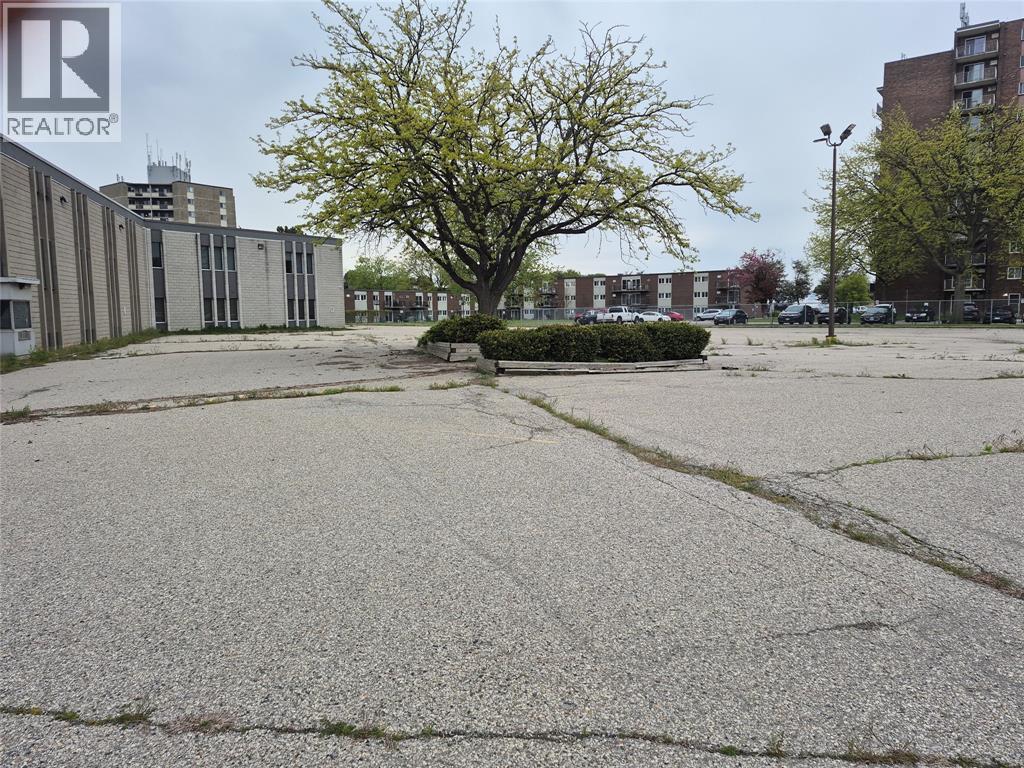 857 Grand Avenue West, Chatham, Ontario  N7L 4T1 - Photo 3 - 26024889