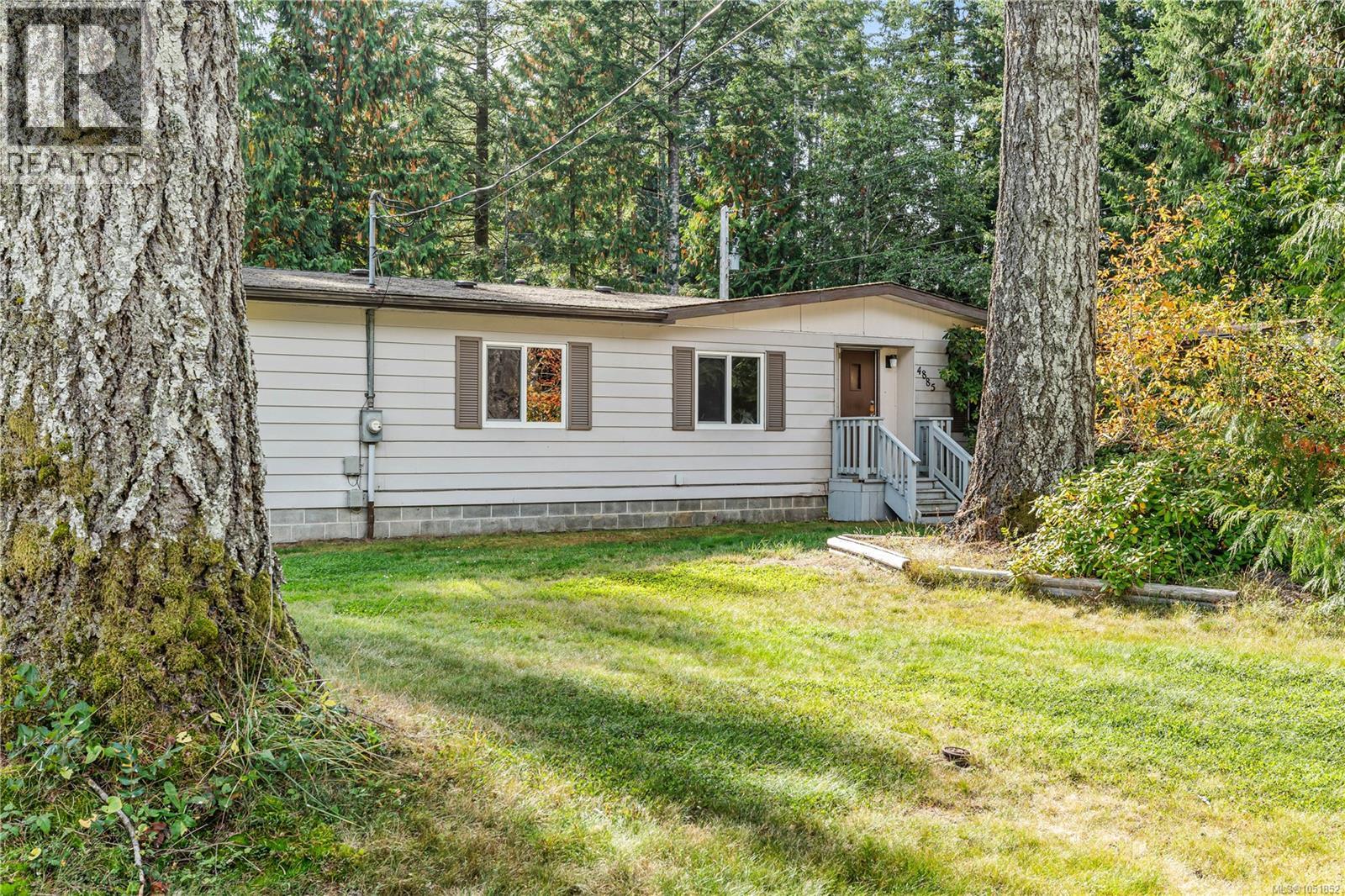 4885 Bella Rd