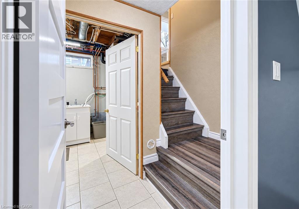 104 Weichel Street, Kitchener, Ontario  N2M 2A6 - Photo 26 - 40868338