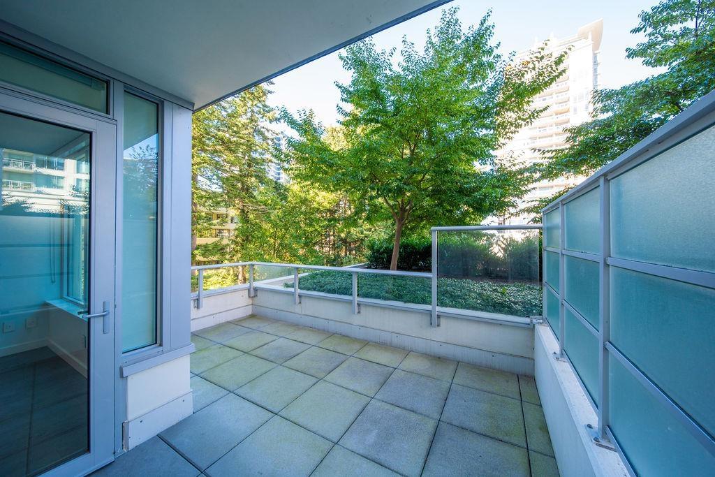 303 15165 Thrift Avenue, White Rock, British Columbia  V4B 0C1 - Photo 21 - R3172280
