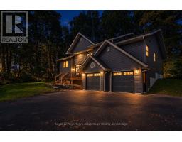 120 WILLIAM STREET, Parry Sound, Ontario
