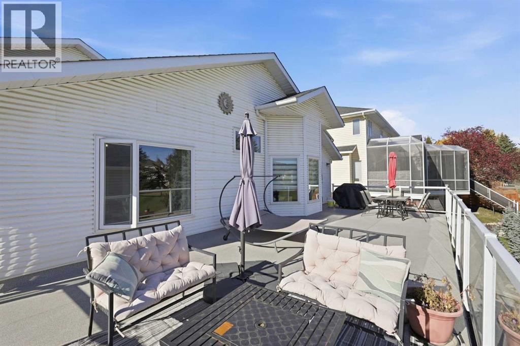 5 Riverview Court, Cochrane, Alberta  T4C 1K6 - Photo 43 - A2348898