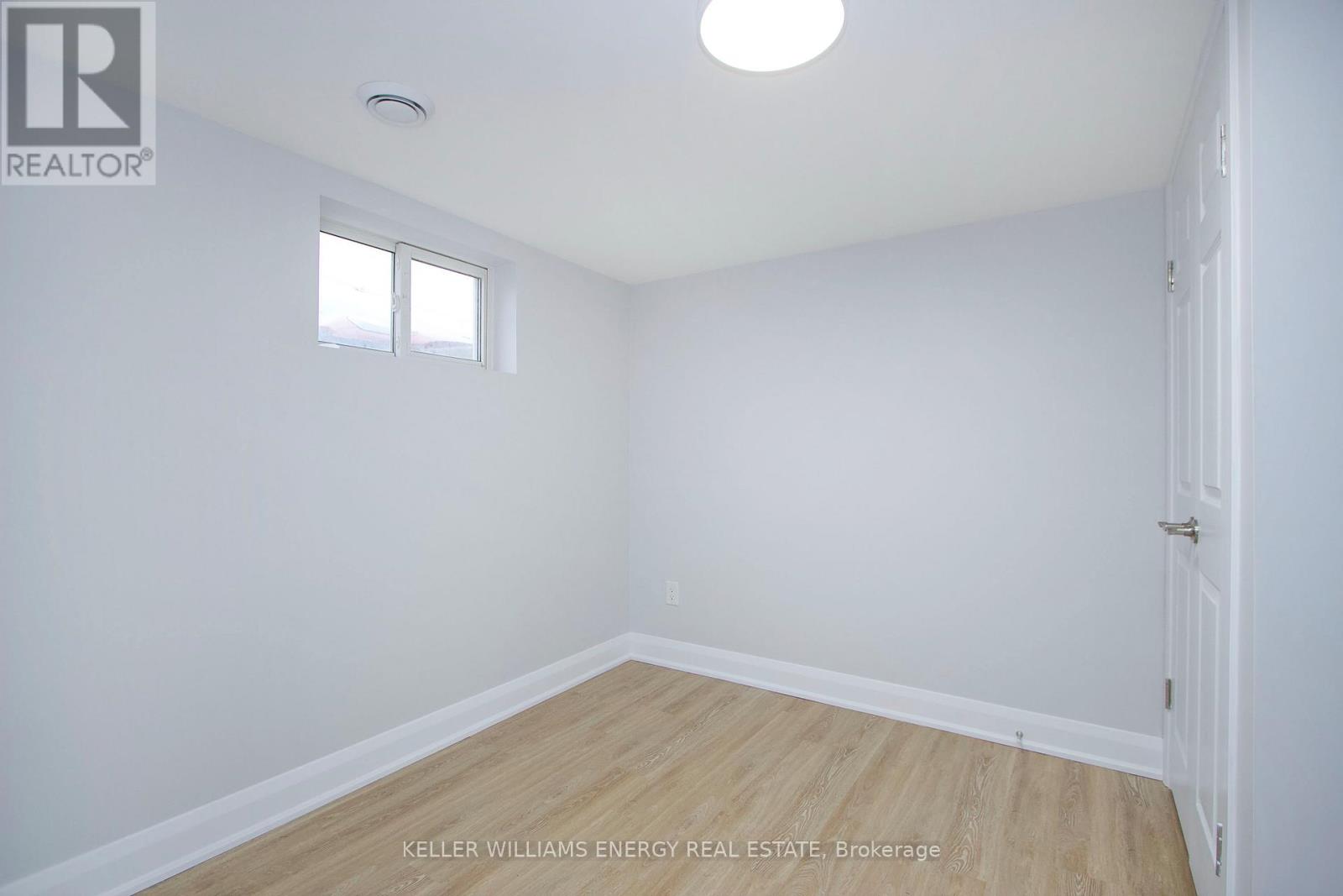 Lower - 574 Olive Avenue, Oshawa, Ontario  L1H 2R3 - Photo 11 - E13878468