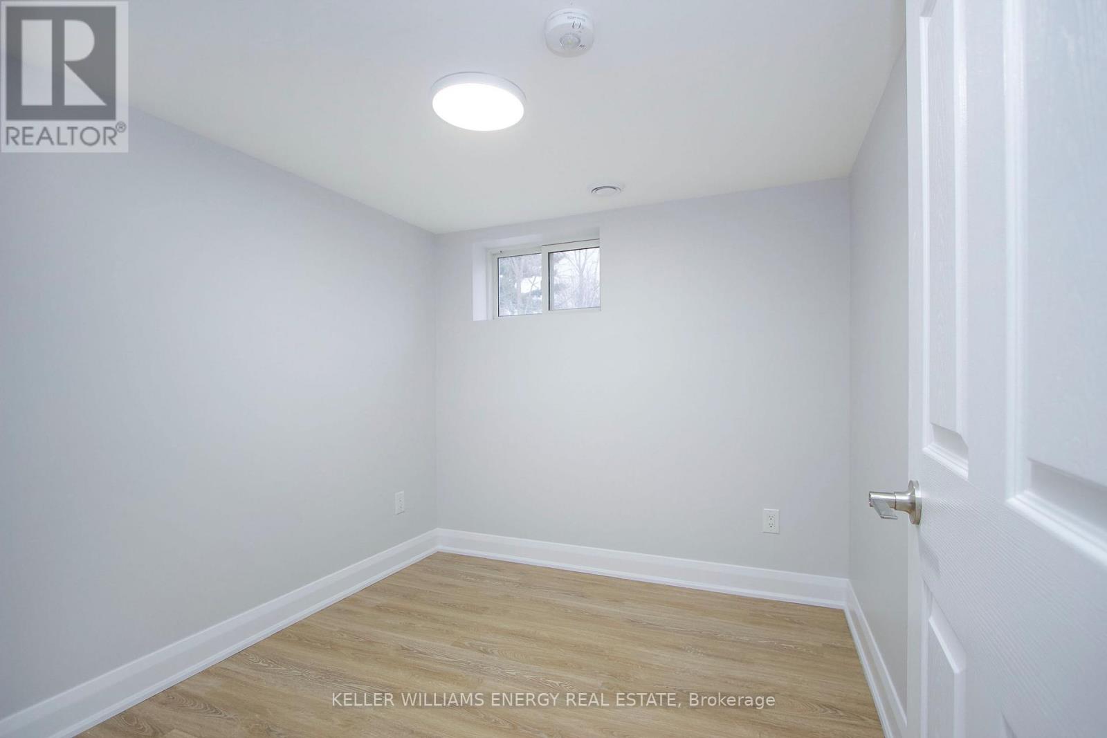 Lower - 574 Olive Avenue, Oshawa, Ontario  L1H 2R3 - Photo 12 - E13878468