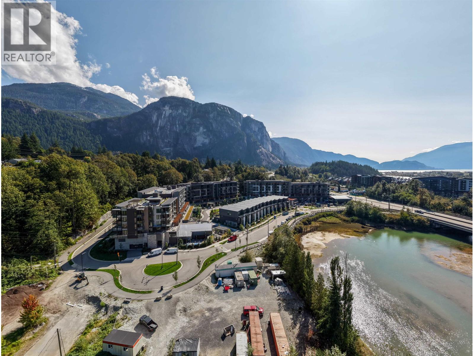 221 1500 Scott Crescent, Squamish, British Columbia  V8B 1G7 - Photo 5 - R3173569