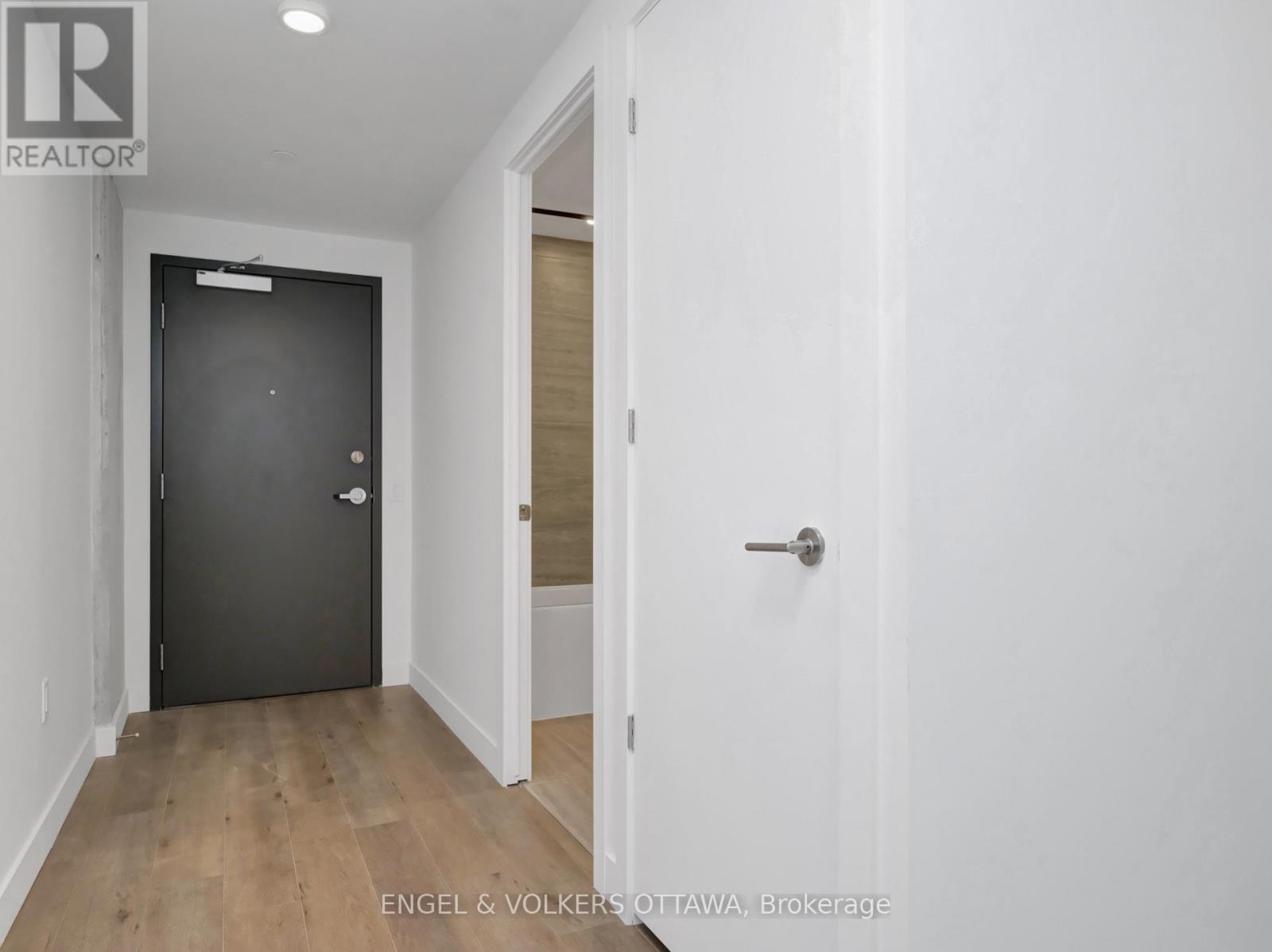 505 - 10 James Street, Ottawa, Ontario  K2P 1Y5 - Photo 2 - X13878420