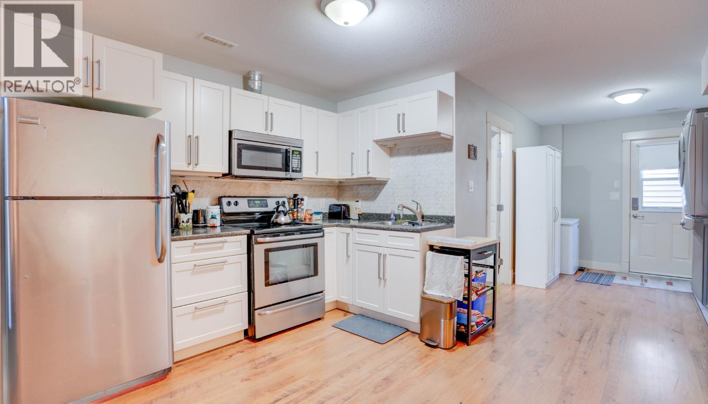 929 Mount Grady Court, Vernon, British Columbia  V1B 4B6 - Photo 32 - 10402427