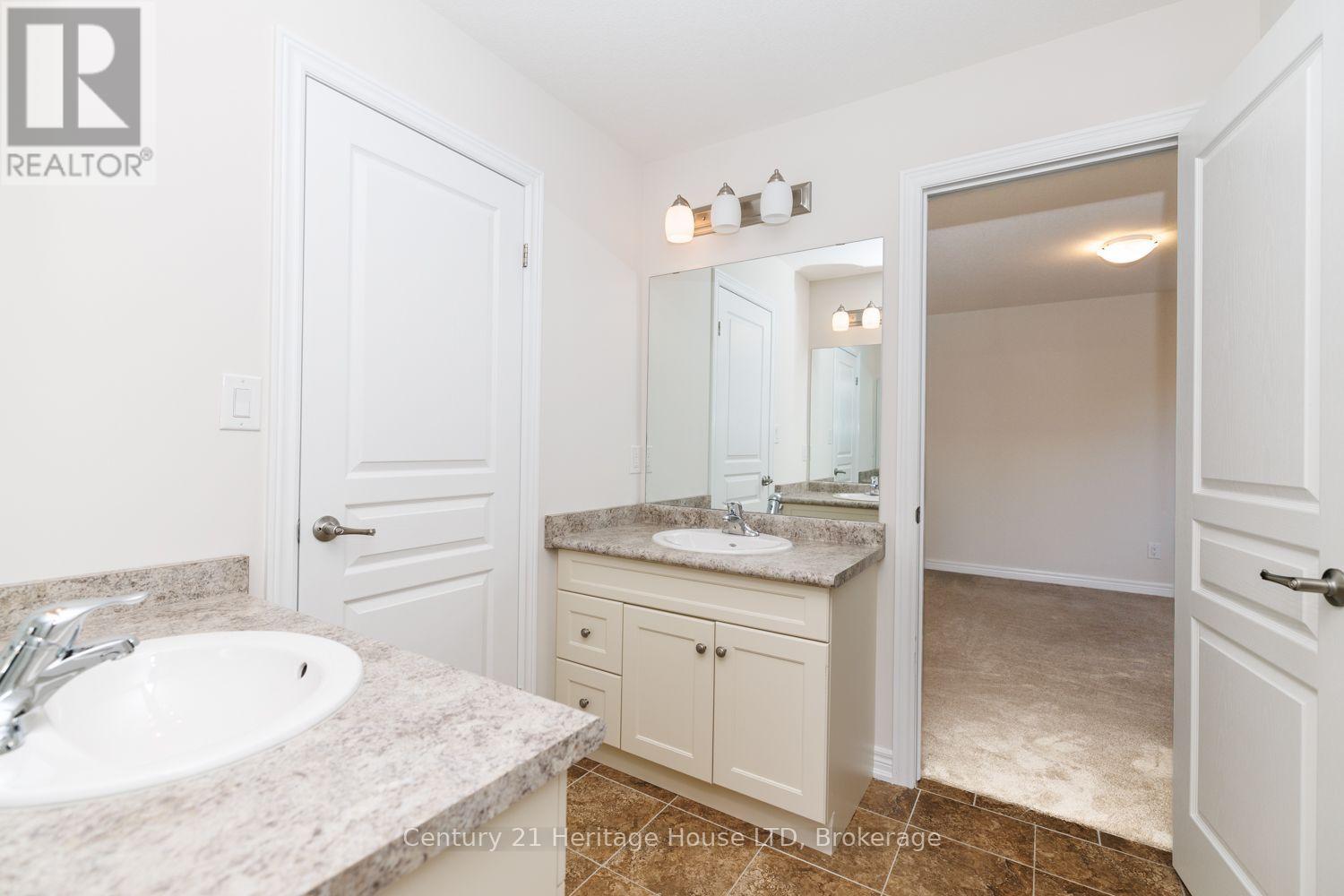11 Philmori Crescent, Pelham, Ontario  L0S 1E5 - Photo 32 - X13878470