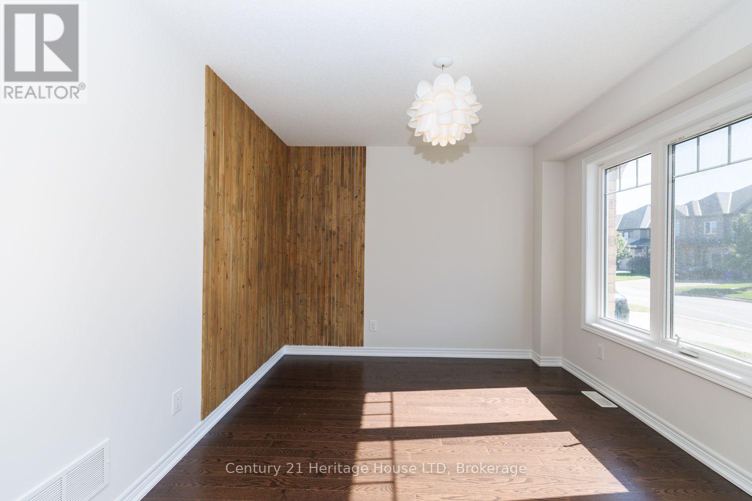 11 Philmori Crescent, Pelham, Ontario  L0S 1E5 - Photo 6 - X13878470