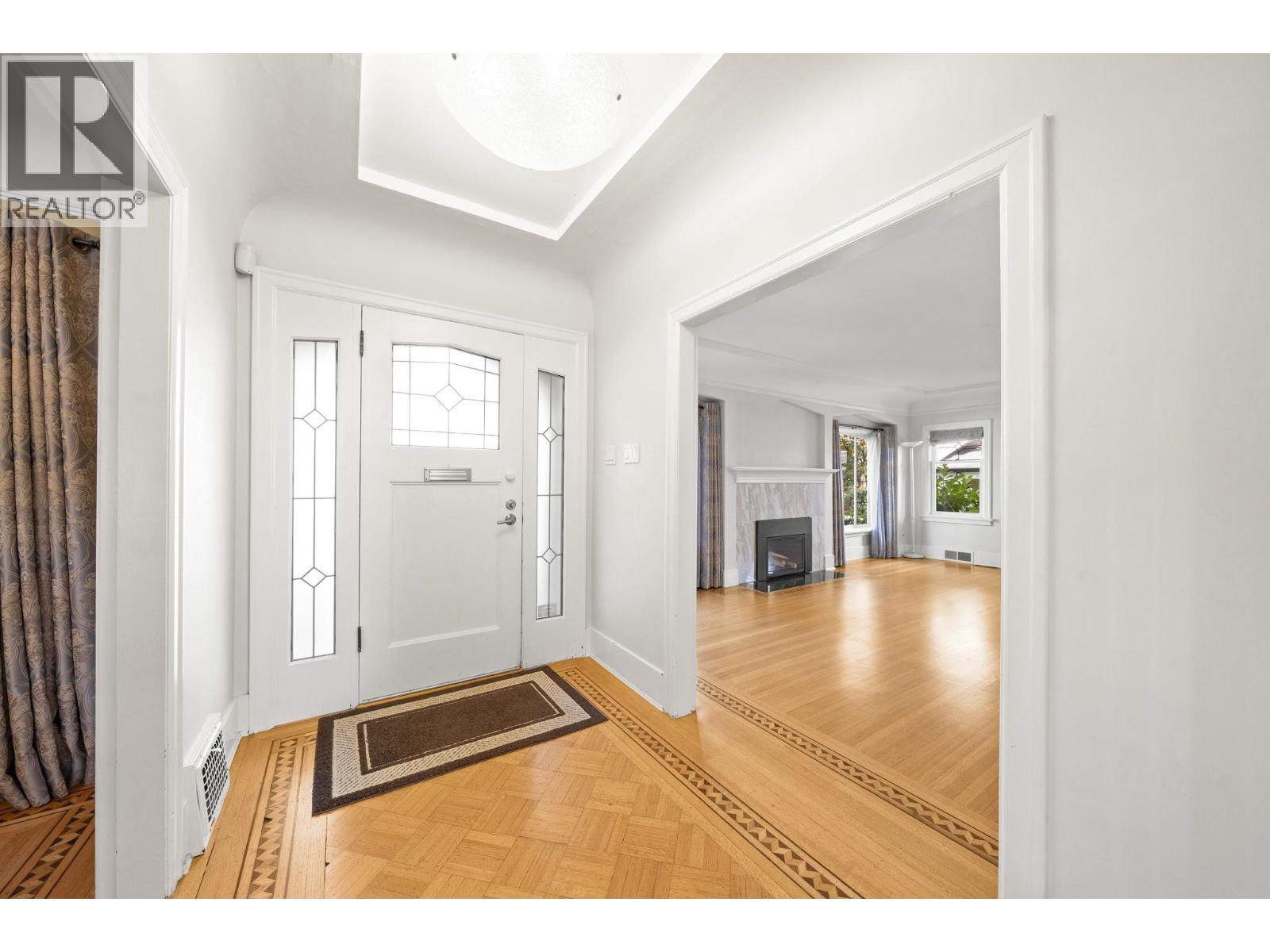 2896 W 38th Avenue, Vancouver, British Columbia  V6N 2W9 - Photo 3 - R3173884