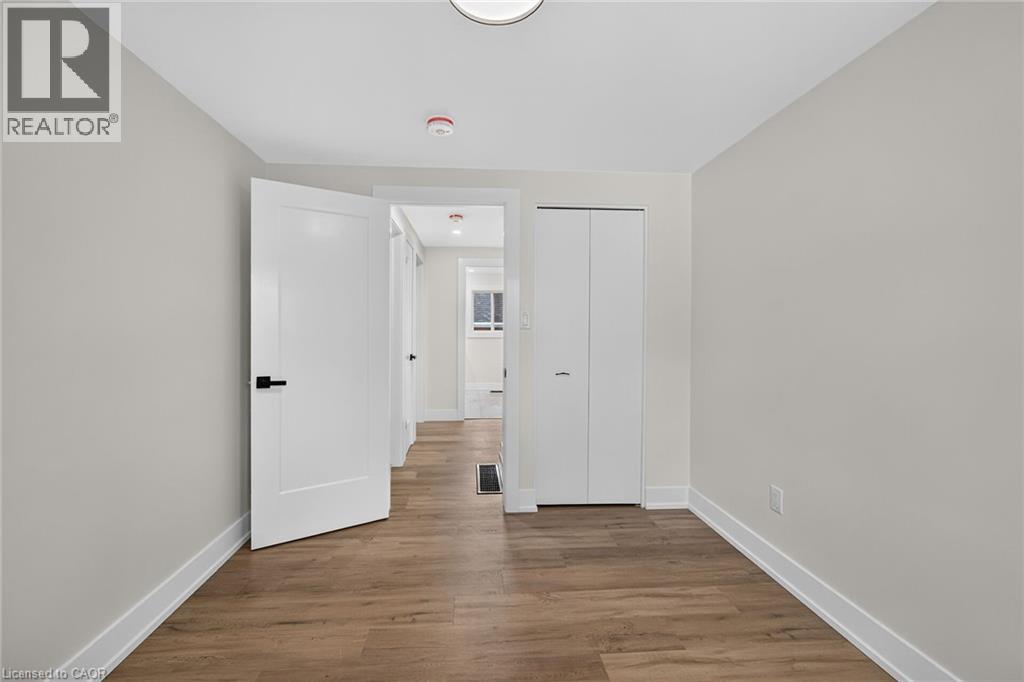331 East 17th Street, Hamilton, Ontario  L9A 4M9 - Photo 27 - 40870143