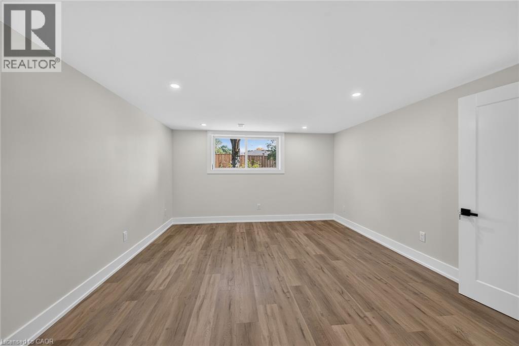 331 East 17th Street, Hamilton, Ontario  L9A 4M9 - Photo 33 - 40870143