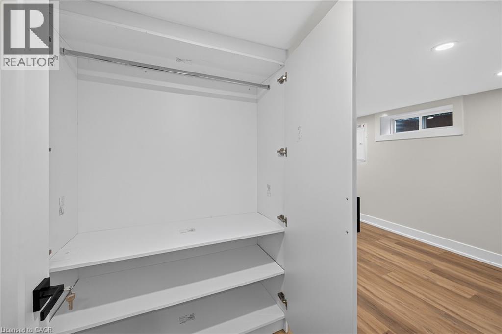 331 East 17th Street, Hamilton, Ontario  L9A 4M9 - Photo 46 - 40870143