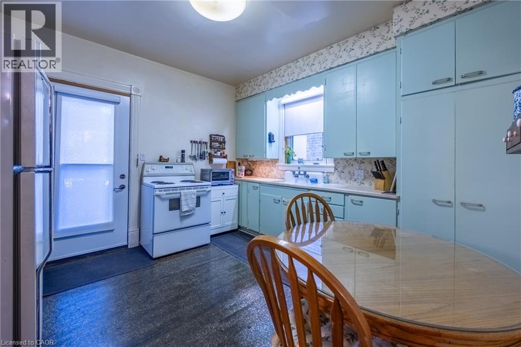 33 Palmerston Avenue, Brantford, Ontario  N3T 4L1 - Photo 14 - 40869519