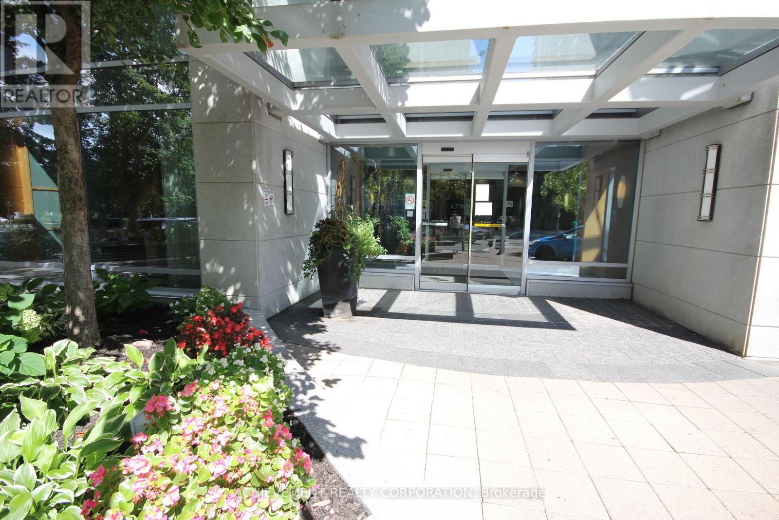 2309 - 4978 Yonge Street, Toronto, Ontario  M2N 7G8 - Photo 2 - C13878450