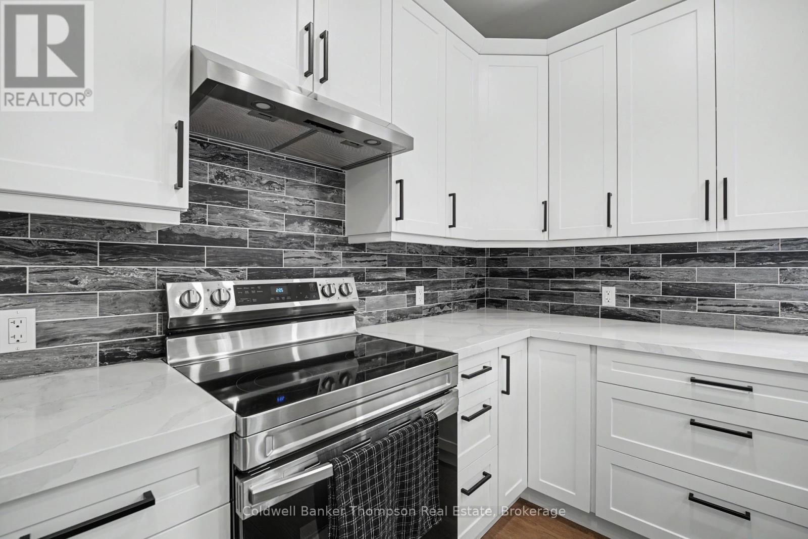 106 Riverside Drive, Bonfield, Ontario  P0H 1E0 - Photo 10 - X13878472