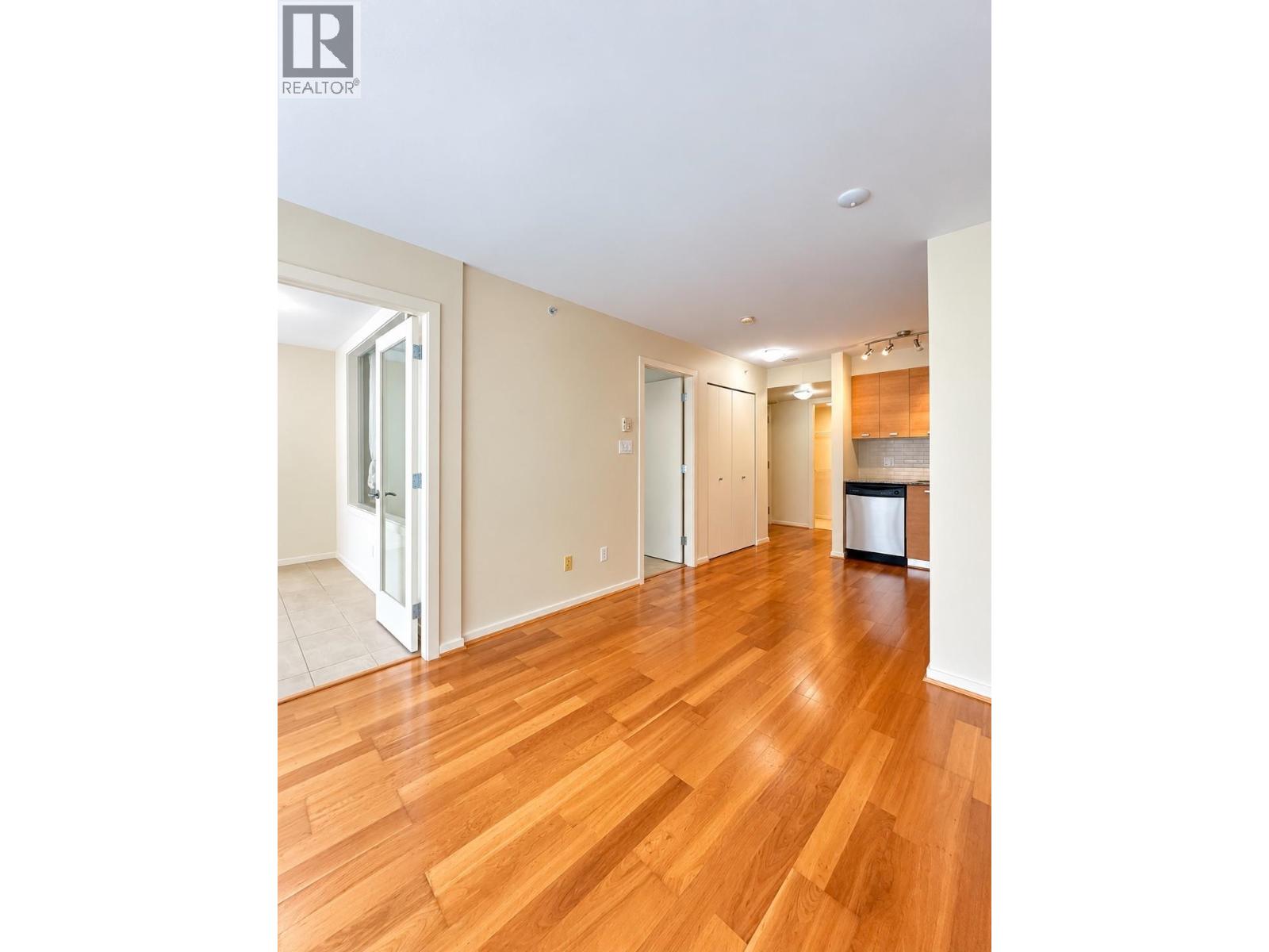 205 2483 Spruce Street, Vancouver, British Columbia  V6H 4J2 - Photo 3 - R3171254