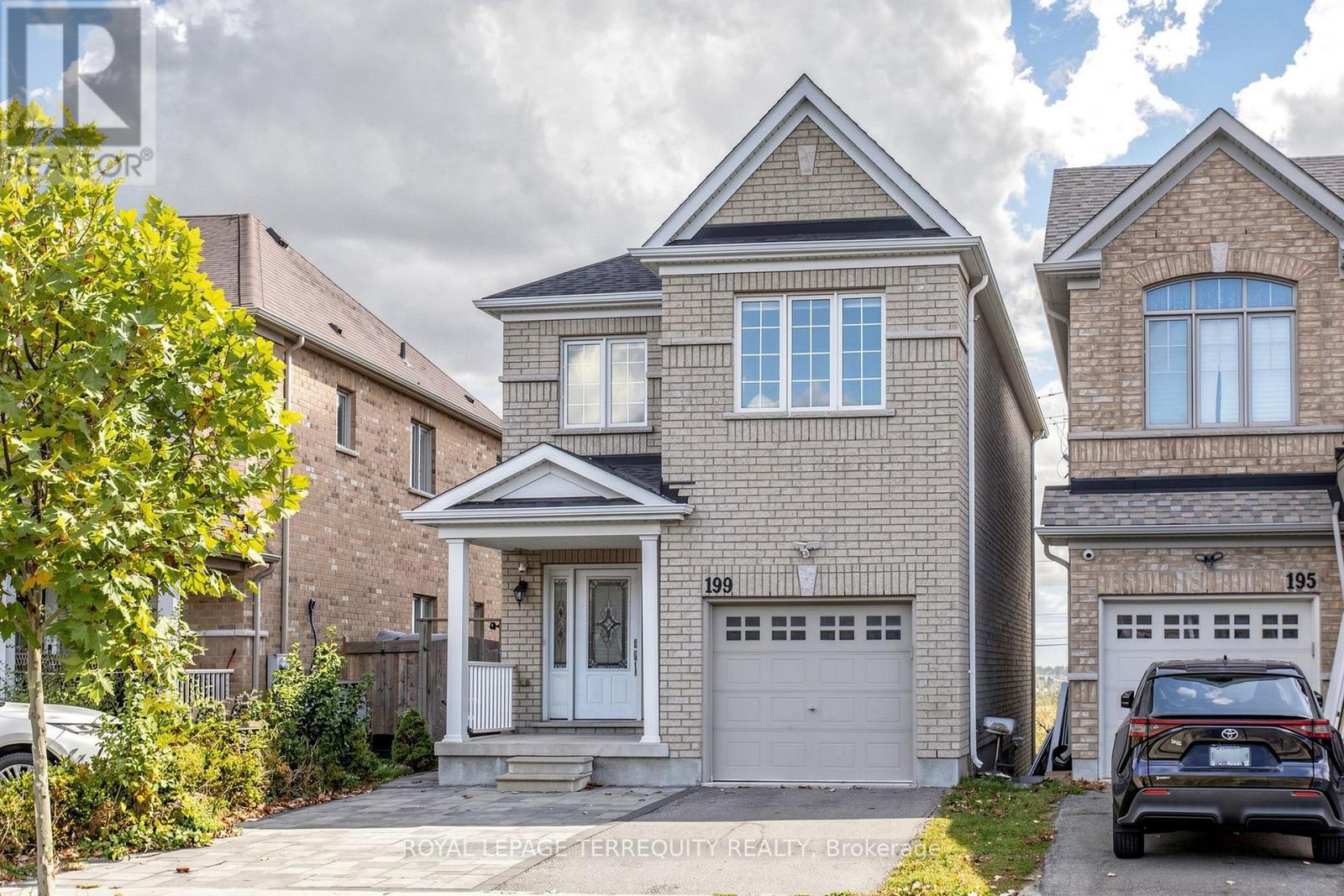 199 Armstrong Crescent, Bradford West Gwillimbury, Ontario  L3Z 0L3 - Photo 2 - N13878410