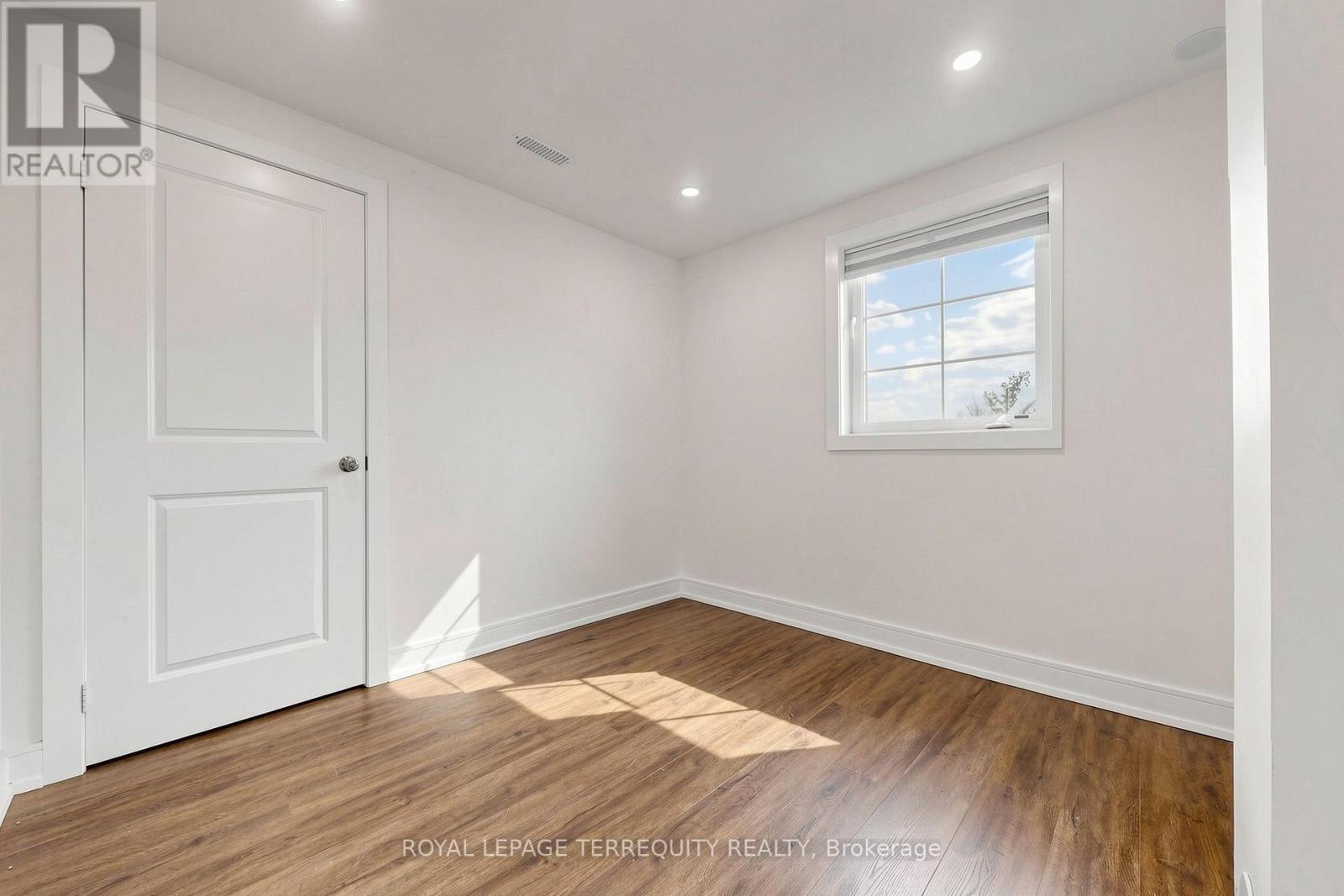 199 Armstrong Crescent, Bradford West Gwillimbury, Ontario  L3Z 0L3 - Photo 28 - N13878410