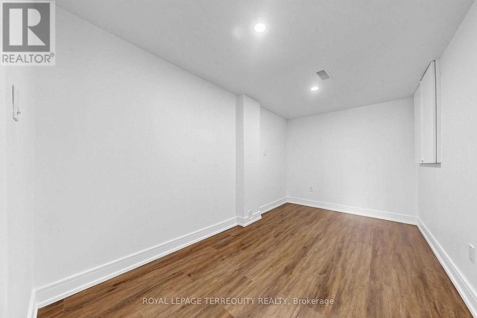 199 Armstrong Crescent, Bradford West Gwillimbury, Ontario  L3Z 0L3 - Photo 35 - N13878410
