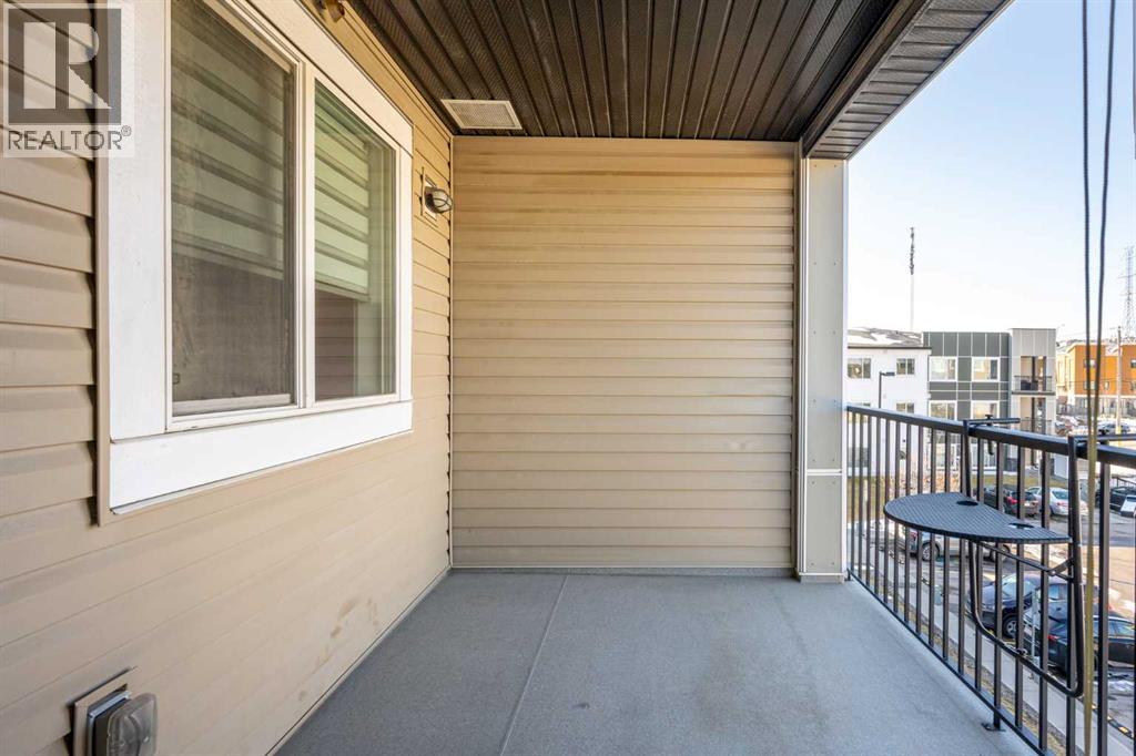 303, 4 Sage Hill Terrace NW