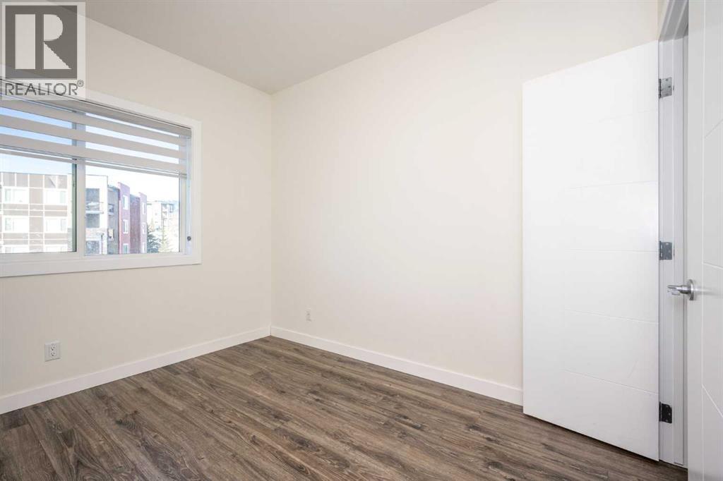 303, 4 Sage Hill Terrace NW
