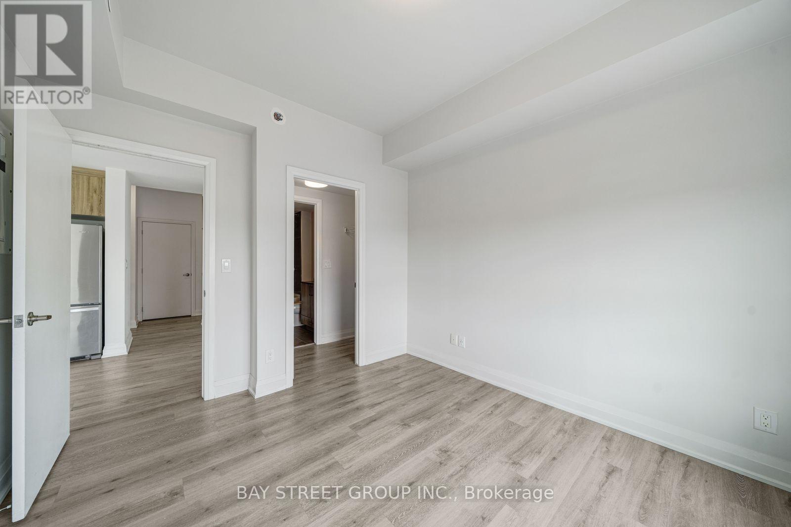 1011 - 58 Lakeside Terrace, Barrie, Ontario  L4M 0L5 - Photo 23 - S13878424