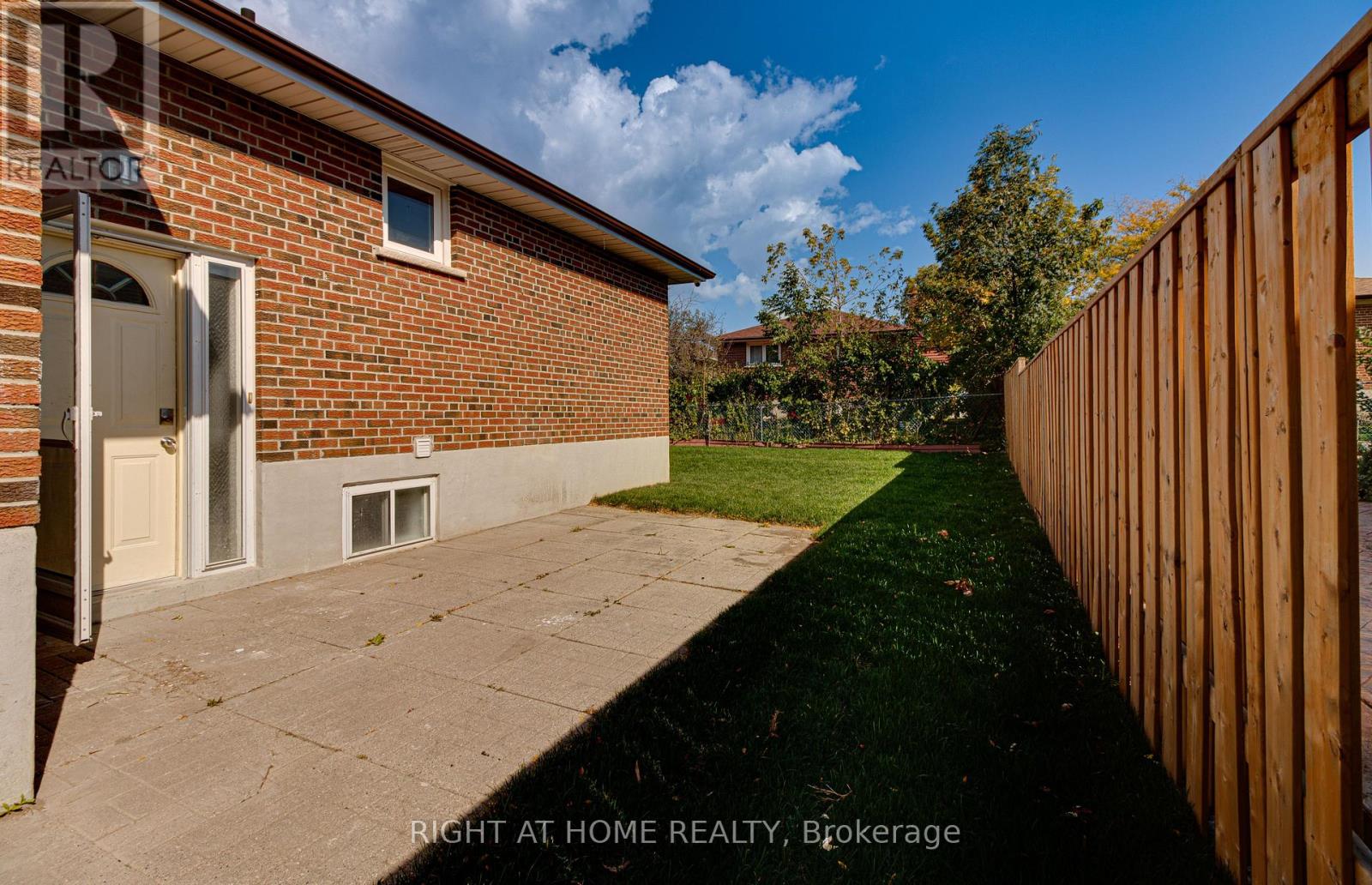 37 Mason Road, Toronto, Ontario  M1M 3P9 - Photo 39 - E13877846