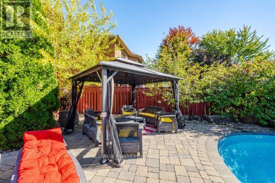 5892 Glen Erin Drive, Mississauga, Ontario  L5M 5K4 - Photo 37 - W13878098