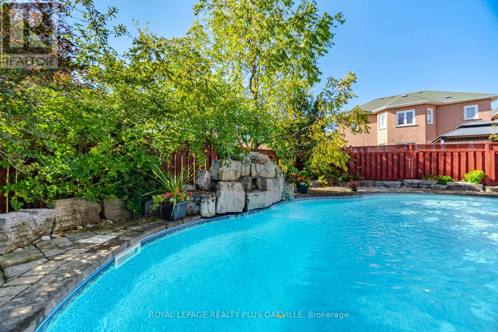 5892 Glen Erin Drive, Mississauga, Ontario  L5M 5K4 - Photo 44 - W13878098