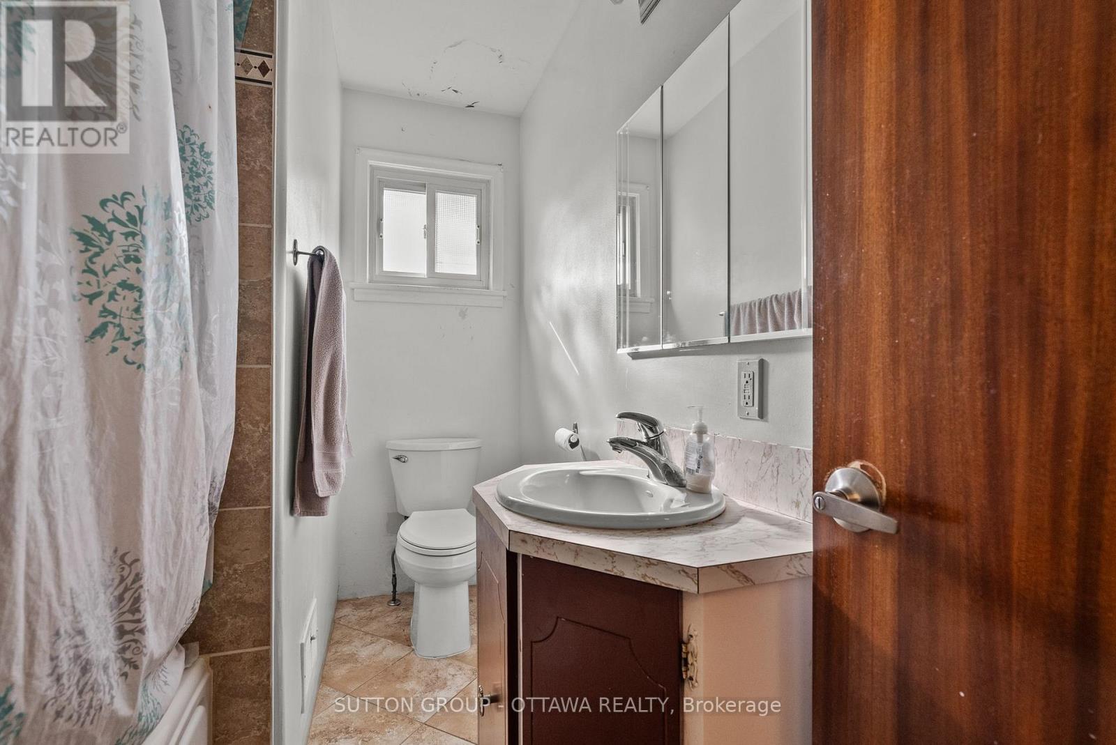 1237 Whitmore Avenue, Ottawa, Ontario  K2C 2N6 - Photo 23 - X13878478