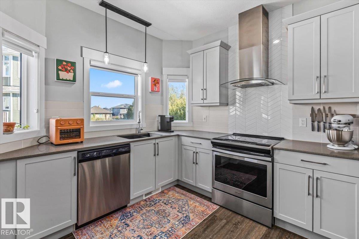 #22 150 EVERITT DR
