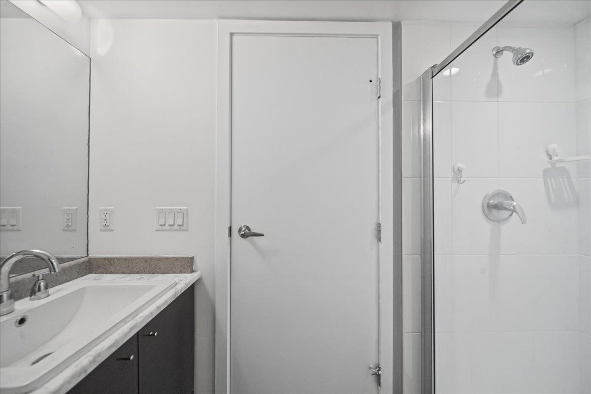 2701 13618 100 AVENUE