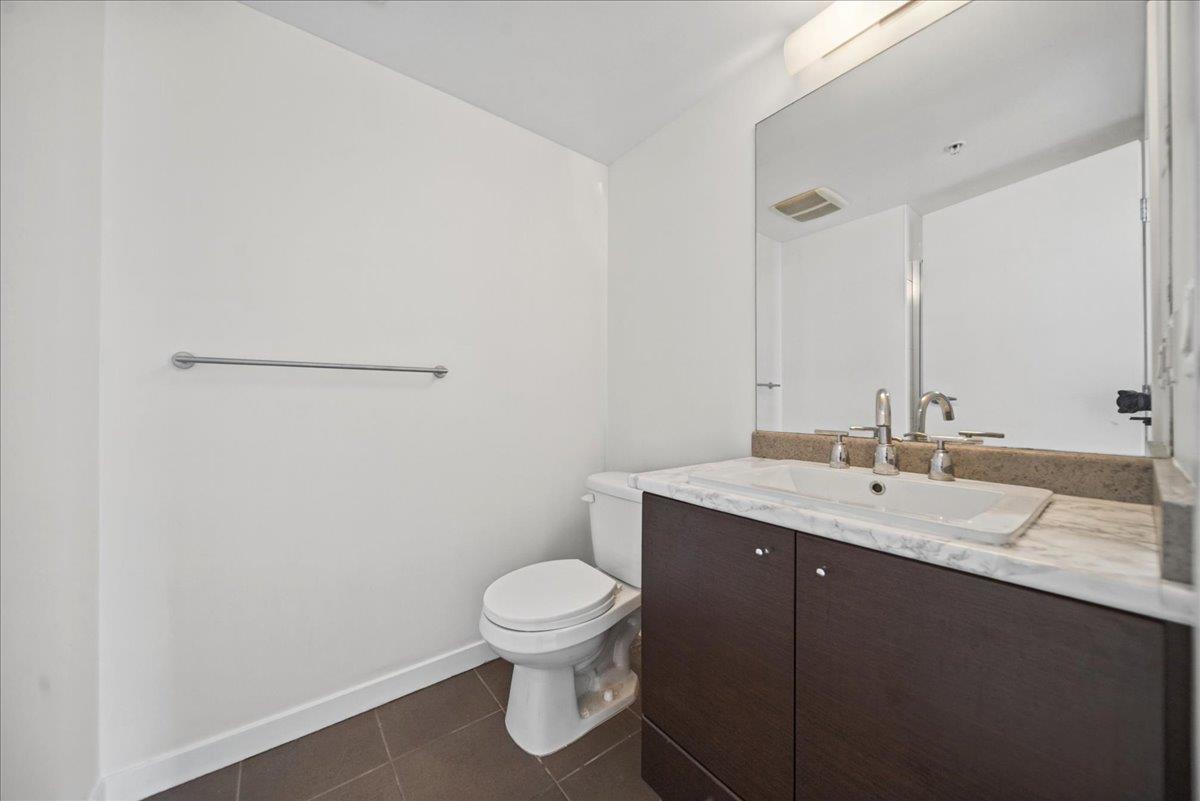 2701 13618 100 AVENUE