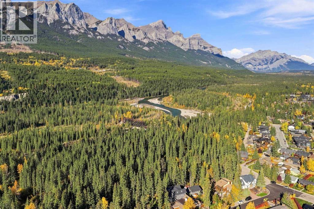1009 10 Street, Canmore, Alberta  T1W 2A1 - Photo 7 - A2350761