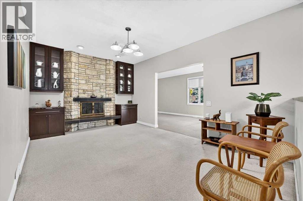 316 Parkland Way SE