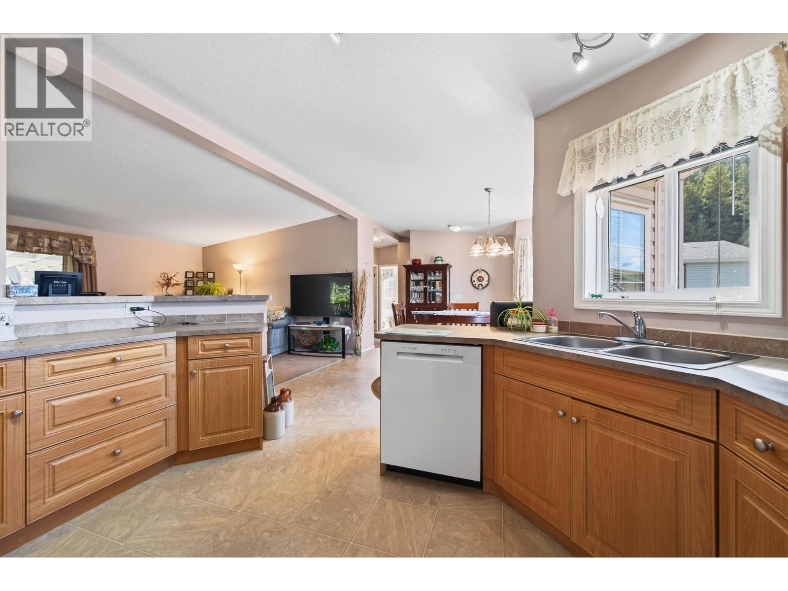 2815 Princeton Kamloops Highway Unit# 36