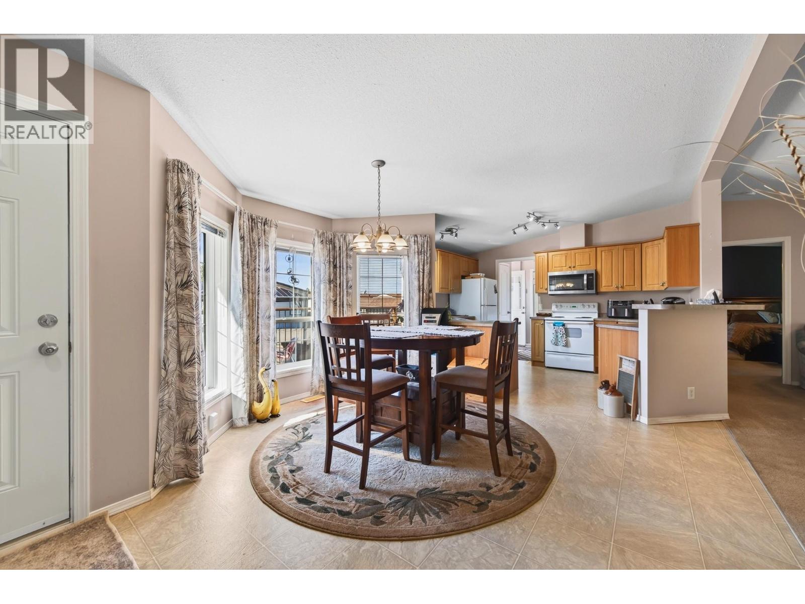 2815 Princeton Kamloops Highway Unit# 36