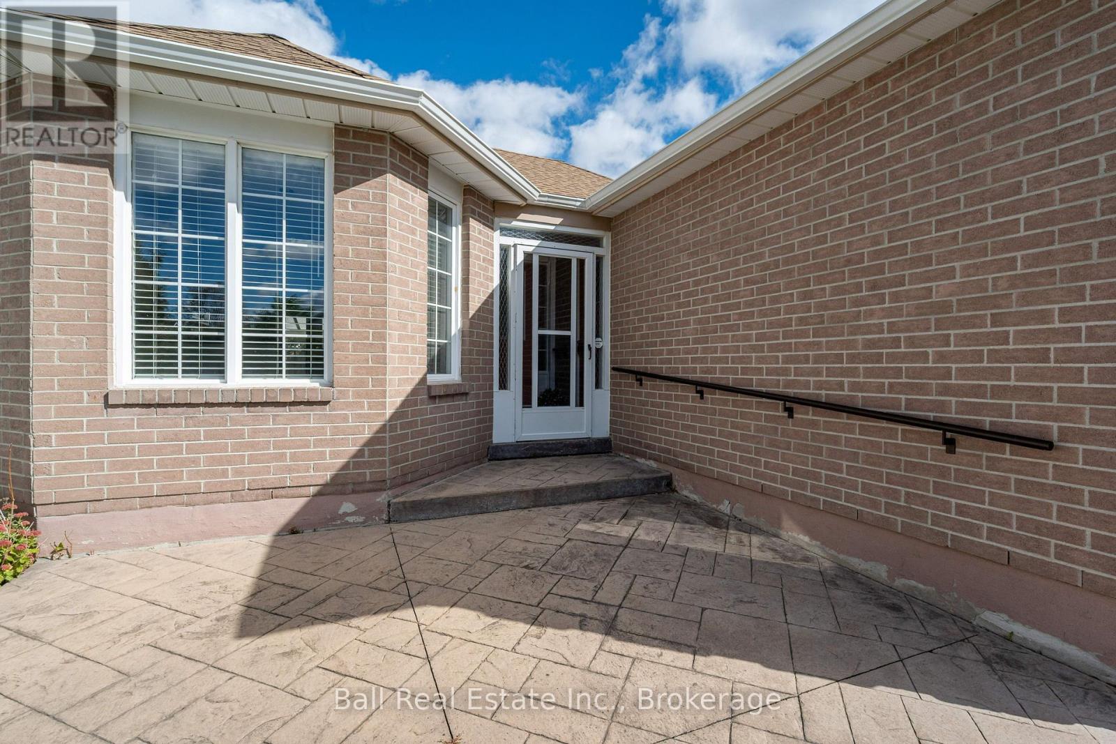 3 Elm Court, Kawartha Lakes, Ontario  K9V 6B3 - Photo 3 - X13878586