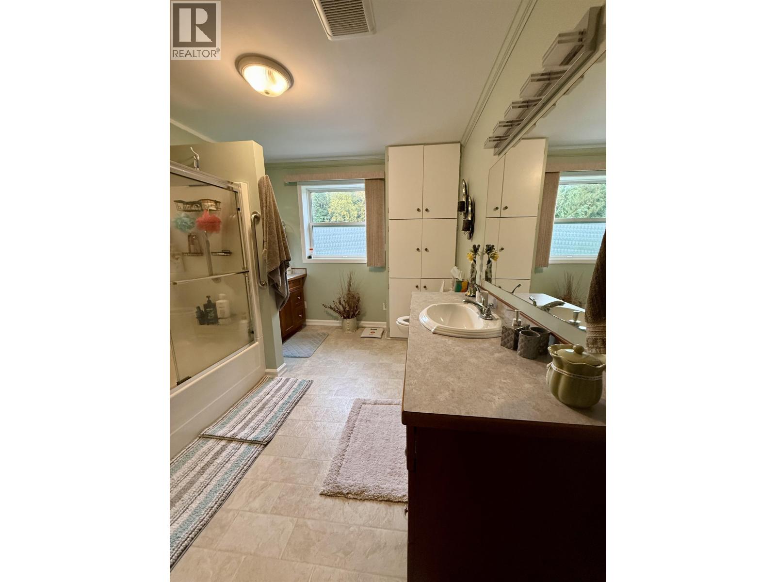 A&amp;B 1588 BROTHEN ROAD