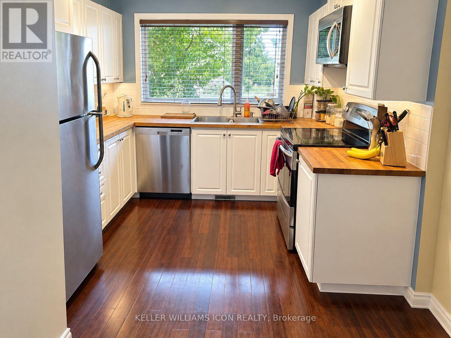 296 Main Street, Ottawa, Ontario  K1S 1E1 - Photo 2 - X13878594