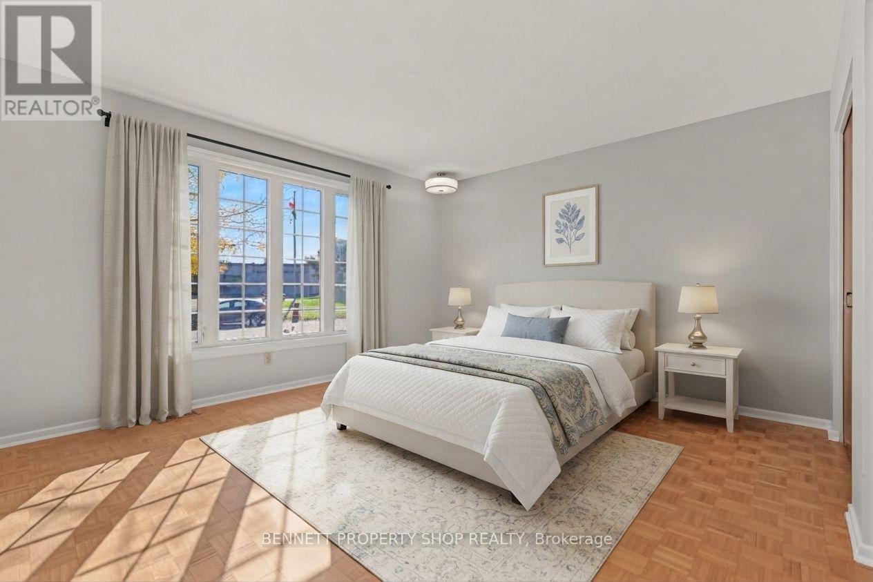 1486 Ridgebrook Drive, Ottawa, Ontario  K1B 4H1 - Photo 11 - X13878608