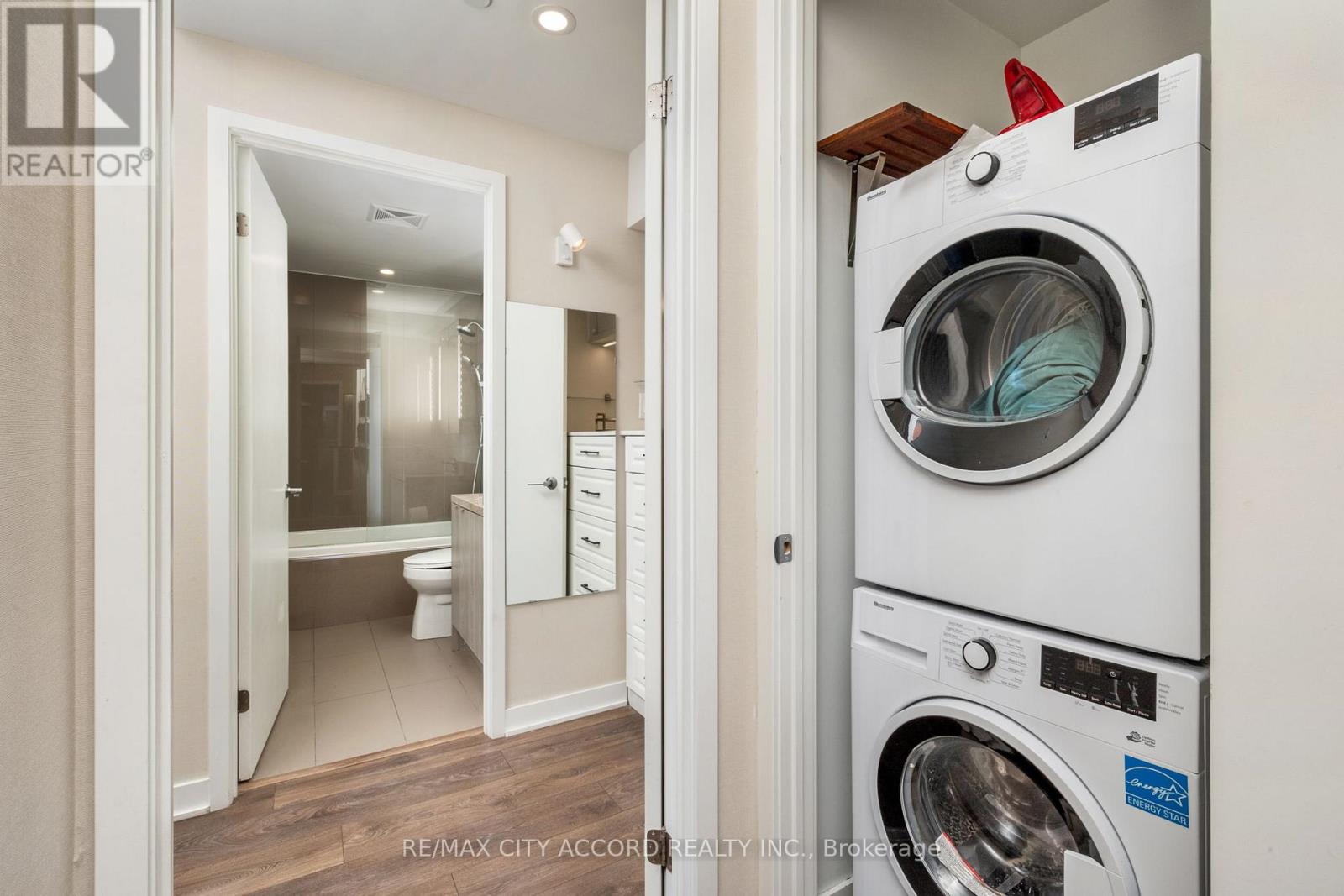 3702 - 115 Blue Jays Way, Toronto, Ontario  M5V 0N4 - Photo 11 - C13878526