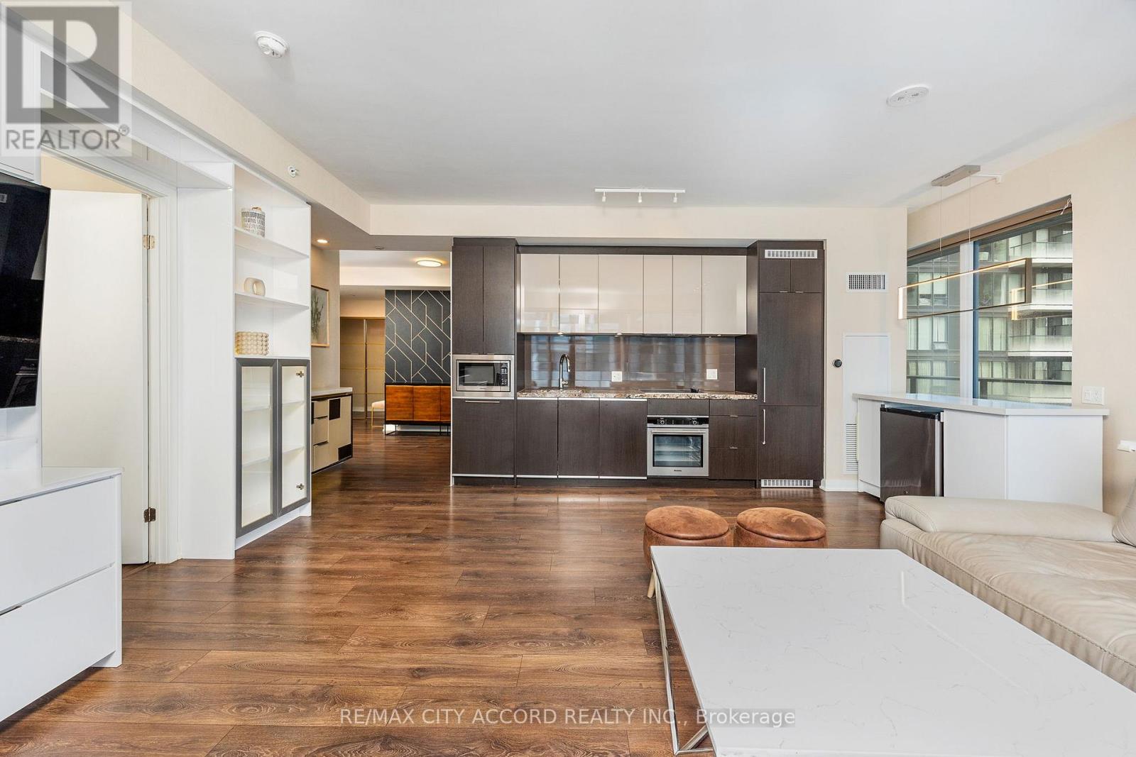 3702 - 115 Blue Jays Way, Toronto, Ontario  M5V 0N4 - Photo 6 - C13878526