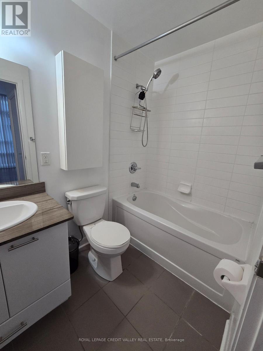 614 - 15 Bruyeres Mews, Toronto, Ontario  M5V 0A7 - Photo 15 - C13878630