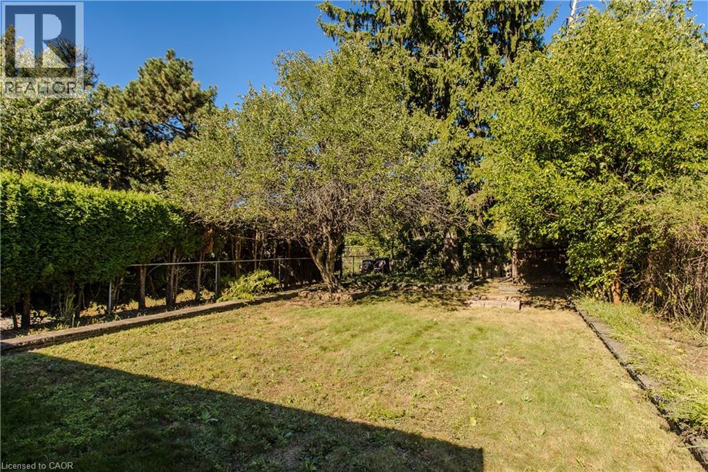 353 Enfield Road, Burlington, Ontario  L7T 4E7 - Photo 11 - 40869369