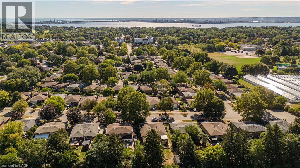 353 Enfield Road, Burlington, Ontario  L7T 4E7 - Photo 2 - 40869369