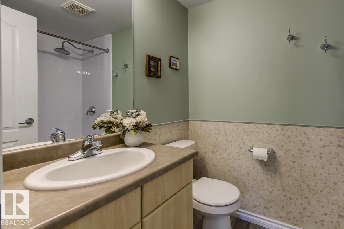 #214 905 BLACKLOCK WY SW
