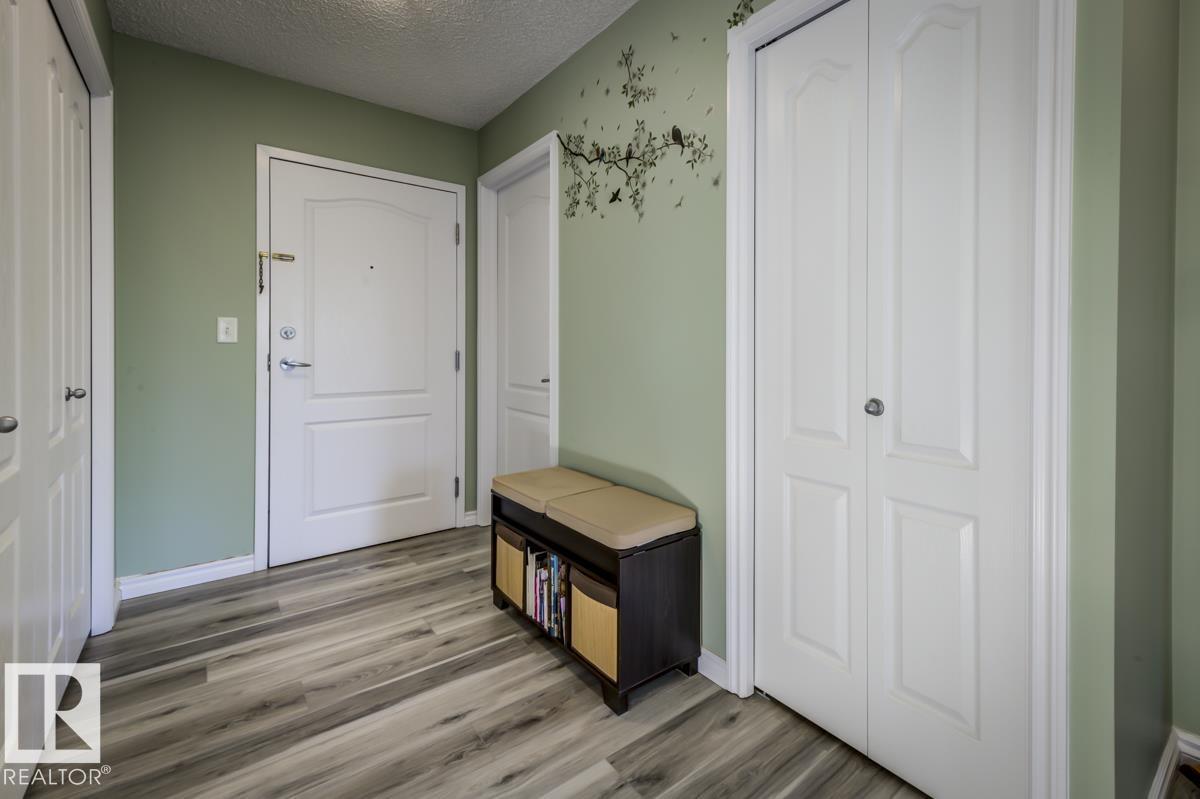 #214 905 BLACKLOCK WY SW